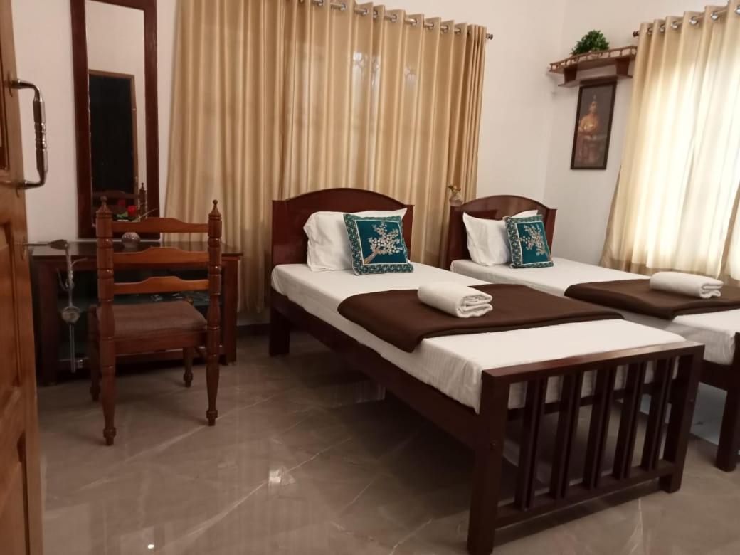 Fort Kochi Paradise Homestay Bilik gambar